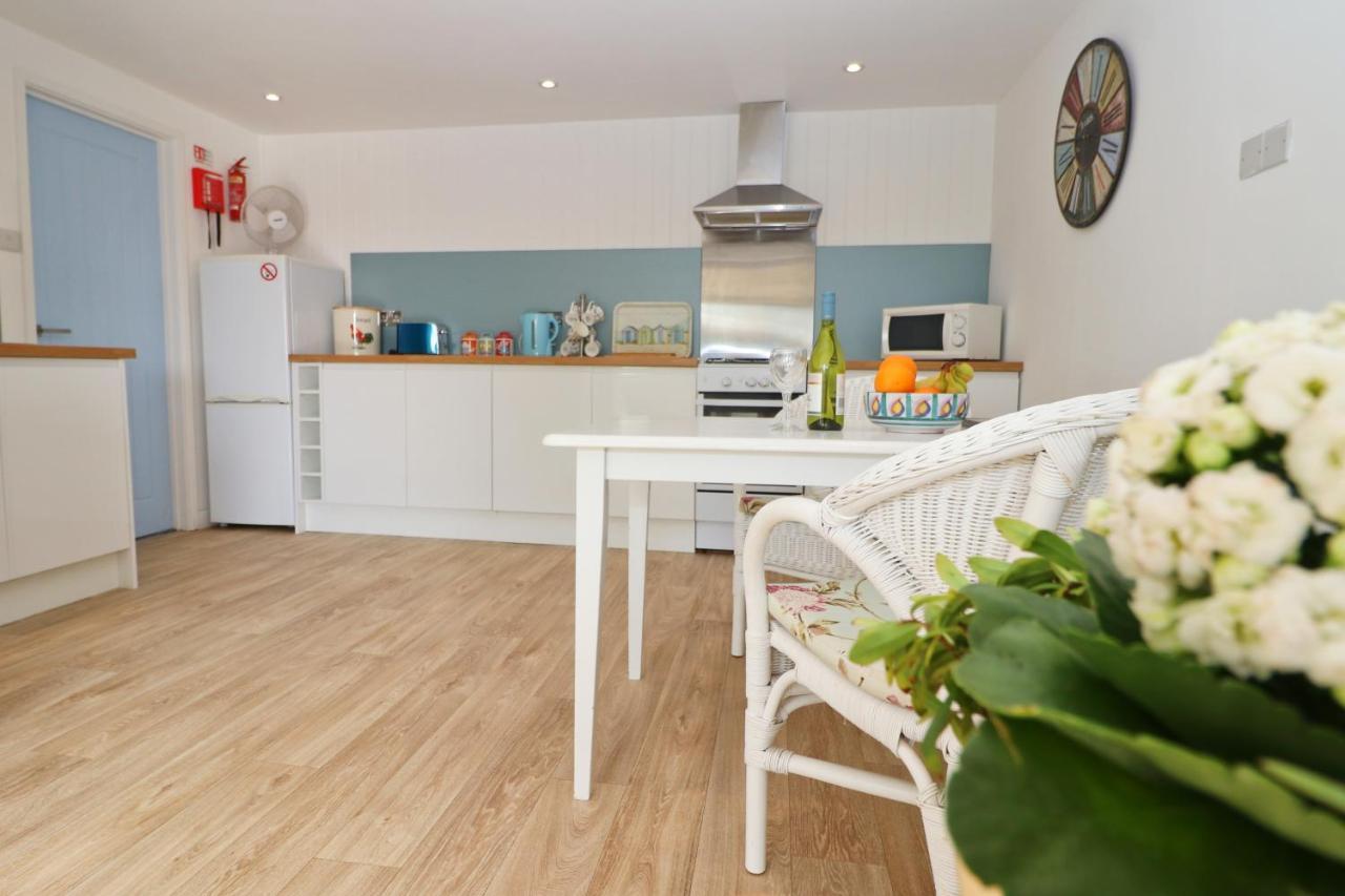 Seaside Apartment Ньюки Экстерьер фото